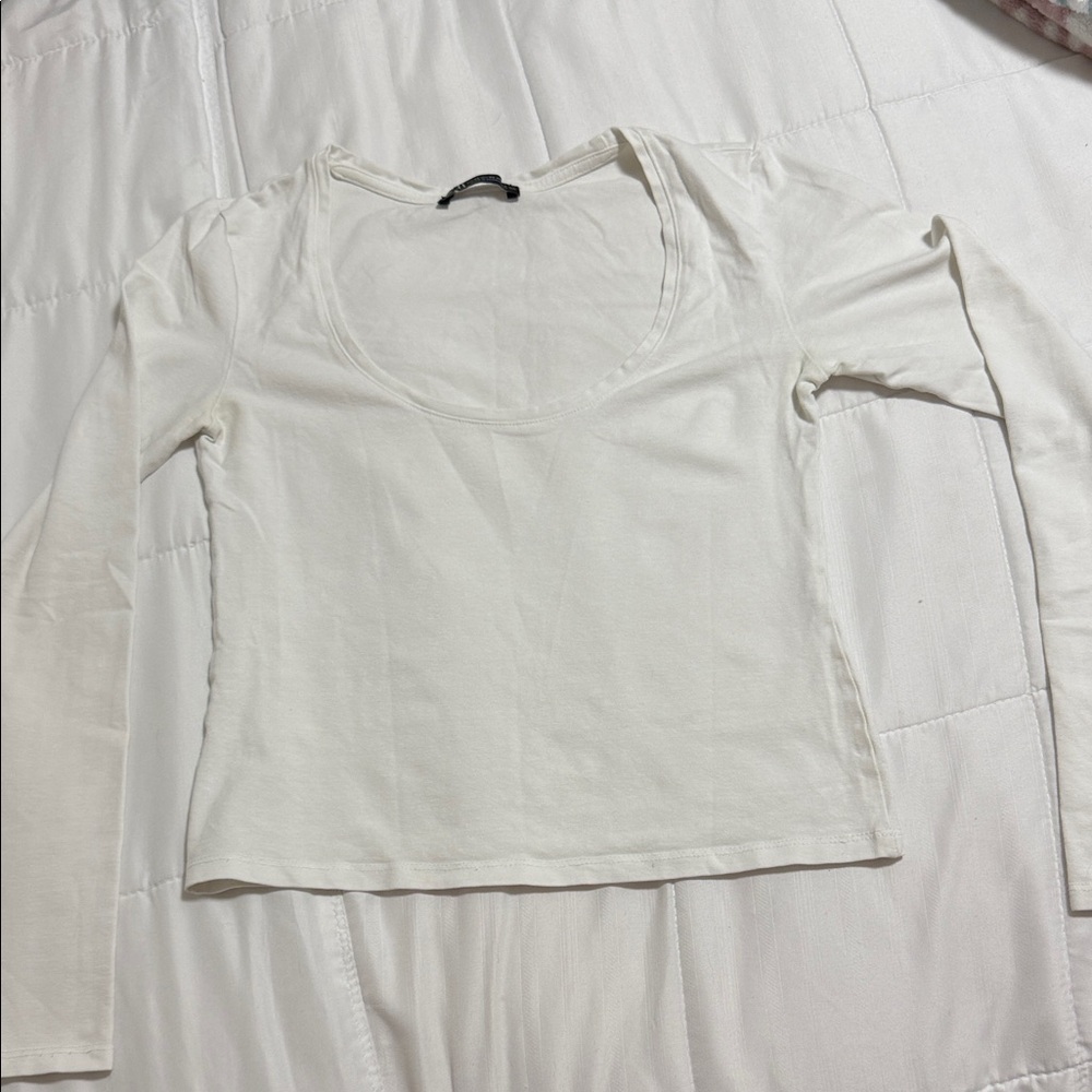 Classic Zara White Long Sleeve Top
